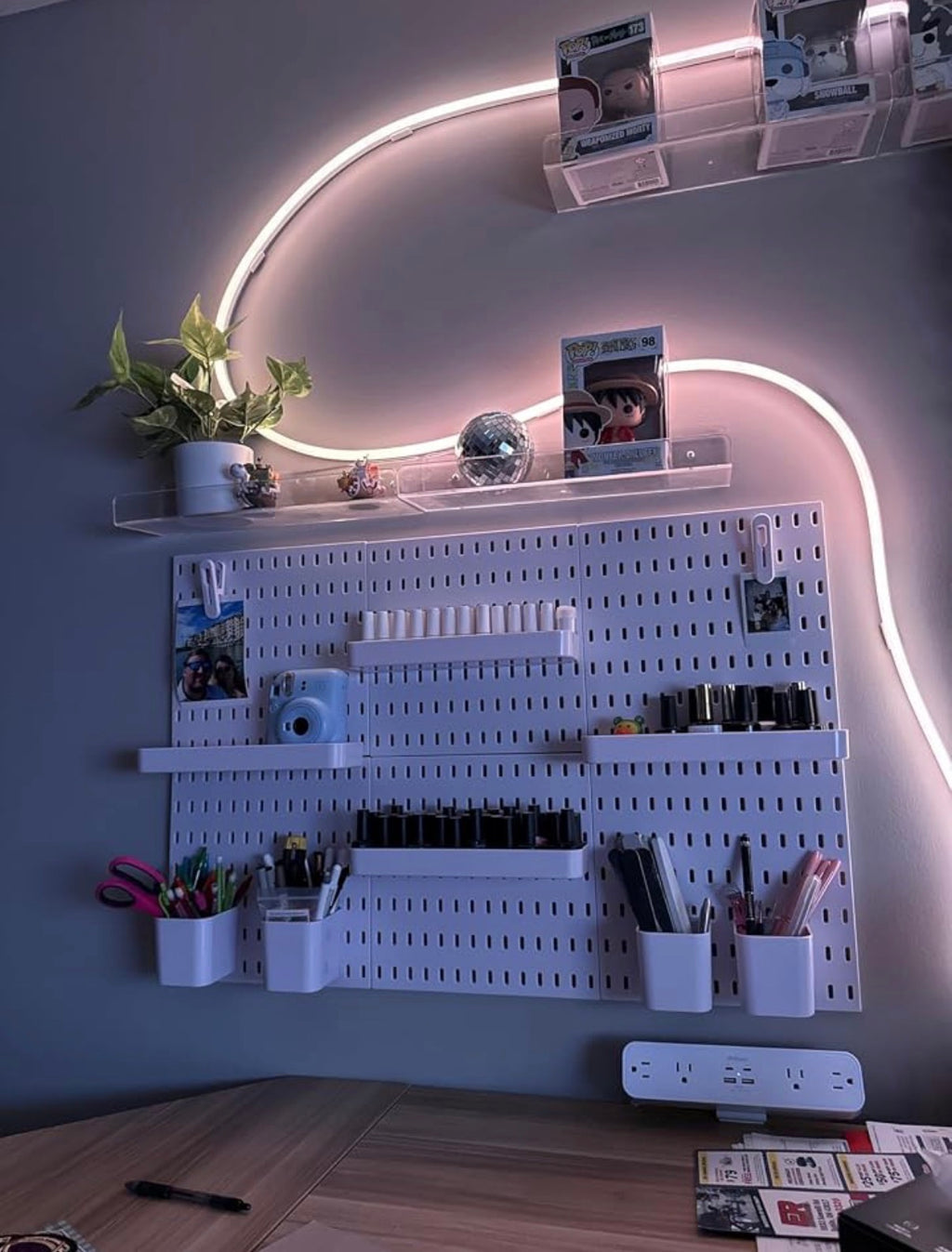PEGBOARD ORGANIZER