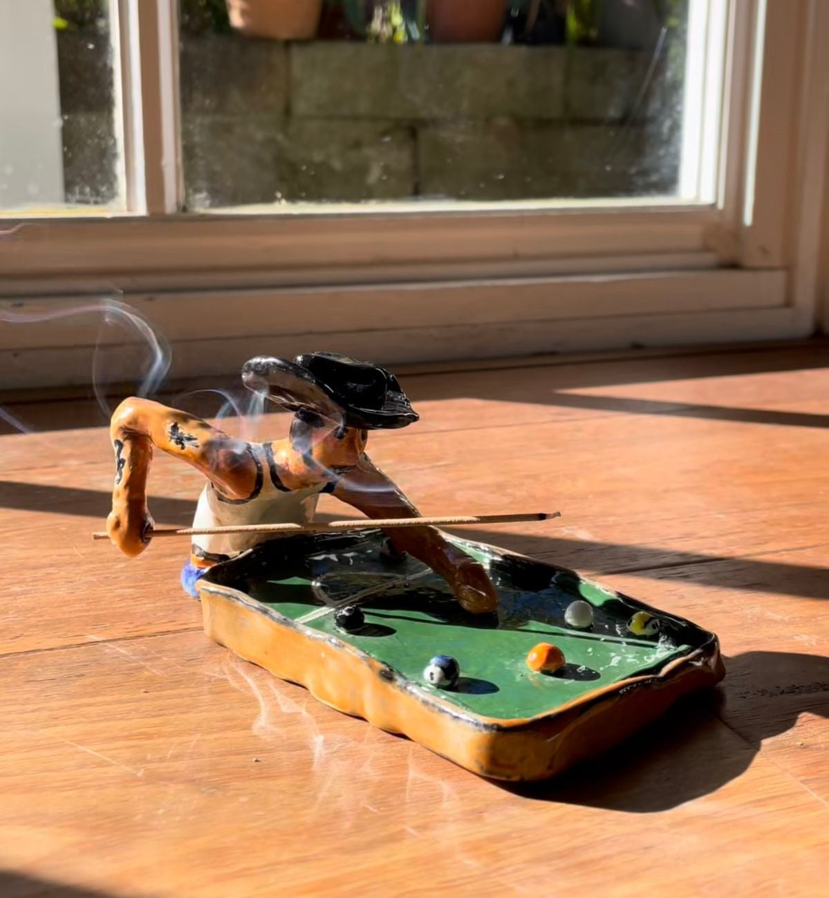 POOL PLAYER INCENSE BURNER