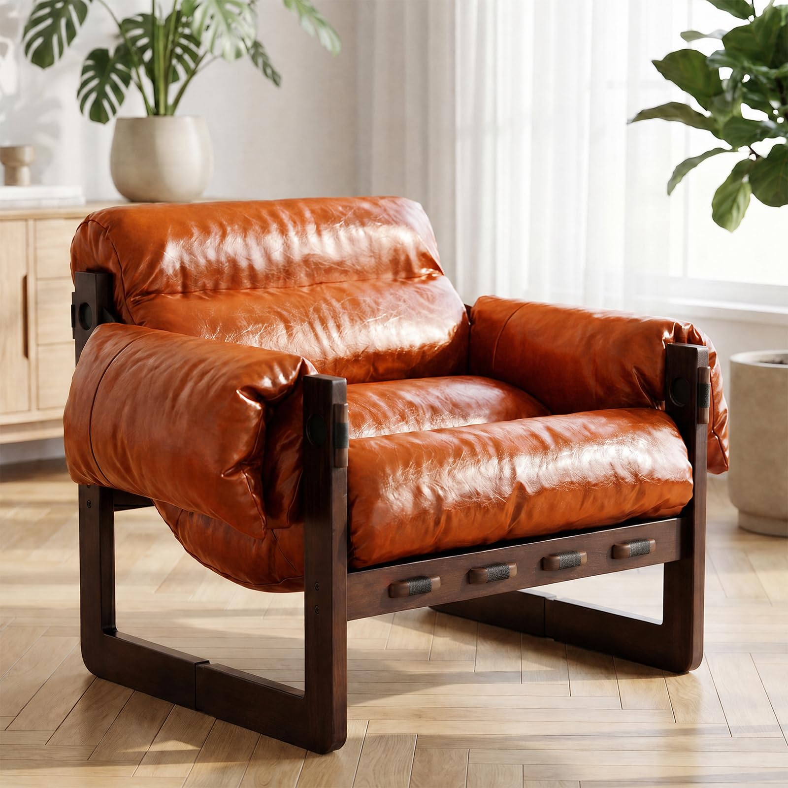 LEATHER LOUNGER
