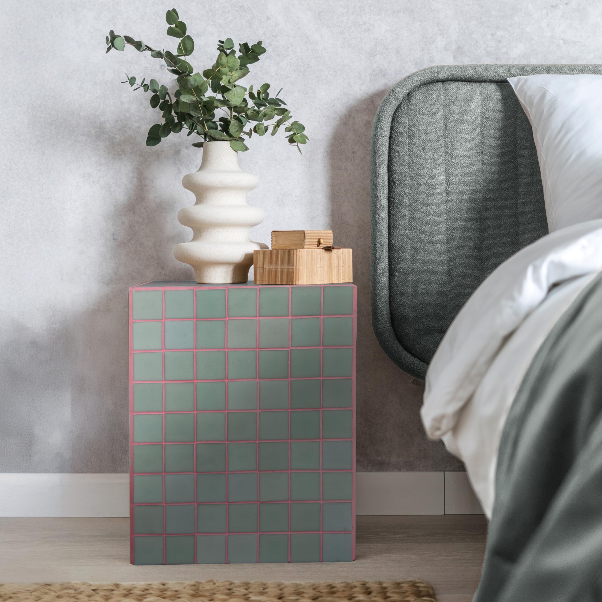 TILED TABLE