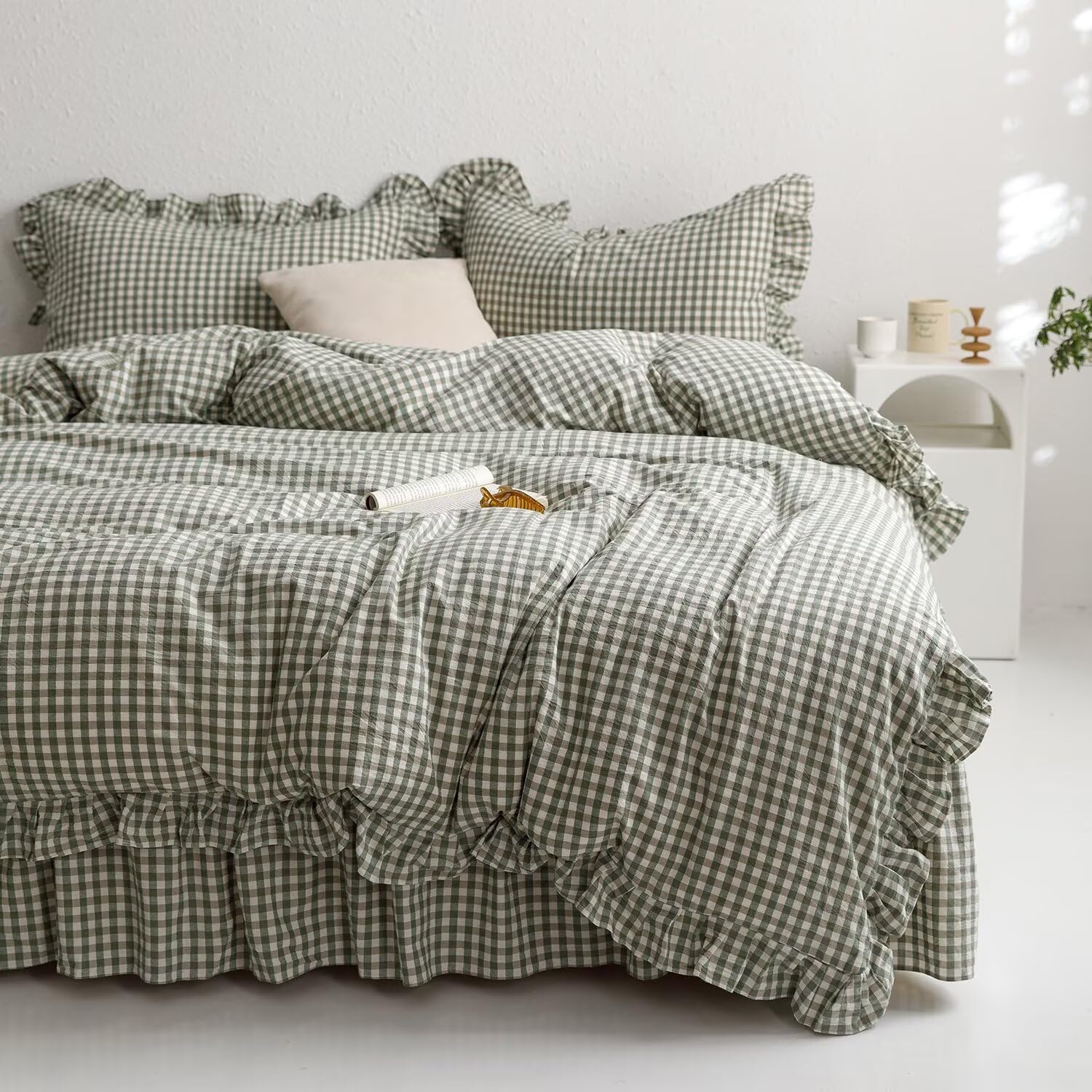 BAM’S BEDDING