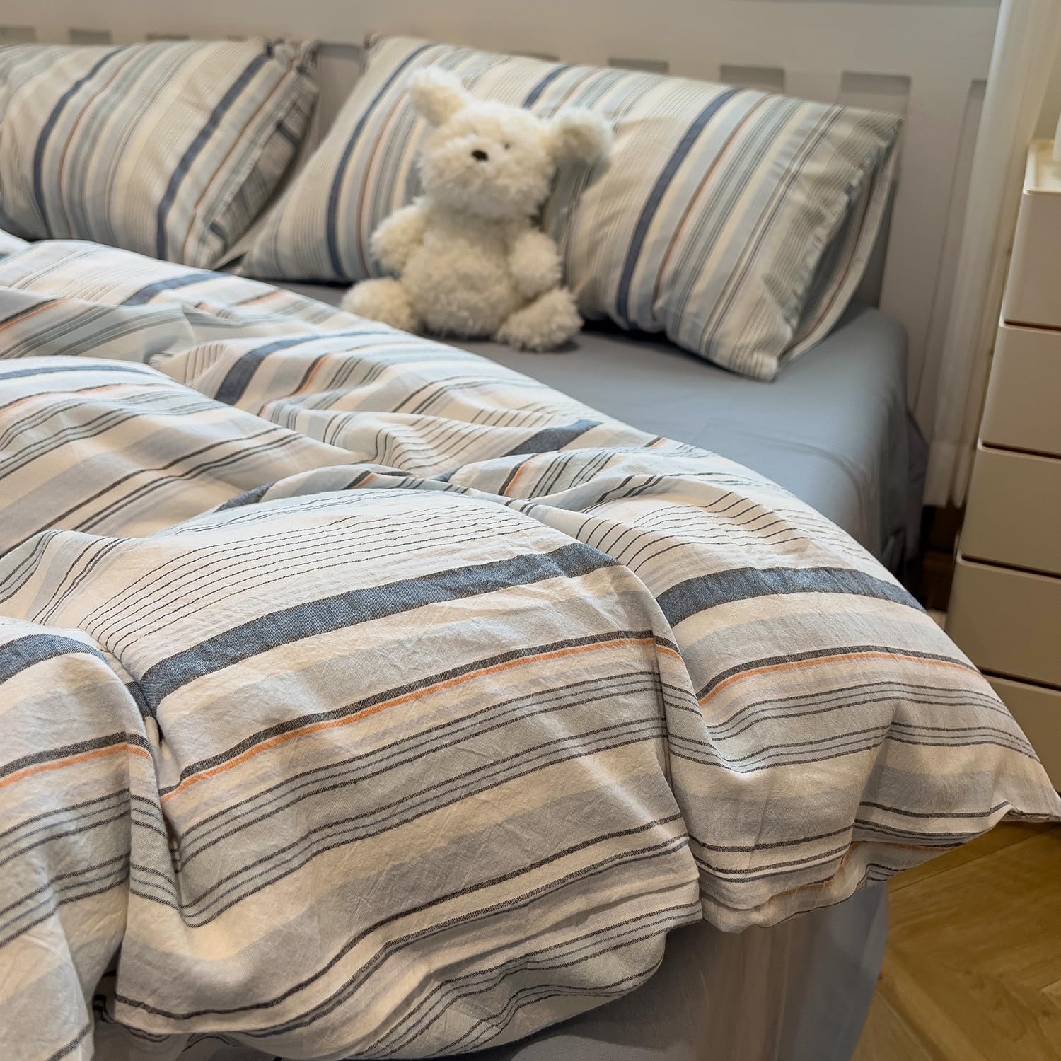 BAM’S BEDDING
