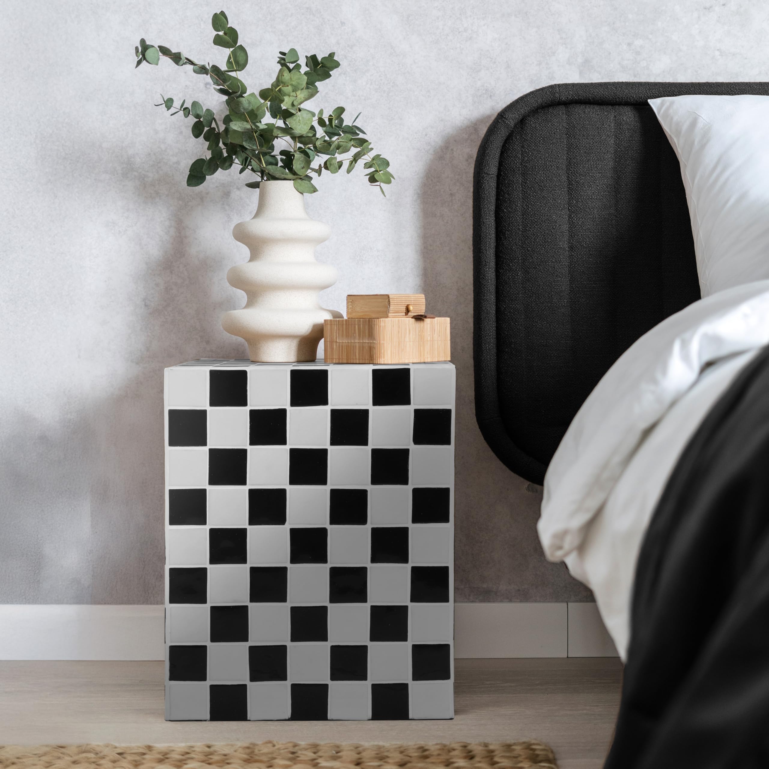 TILED TABLE