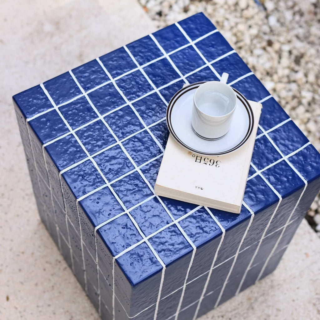 TILED TABLE