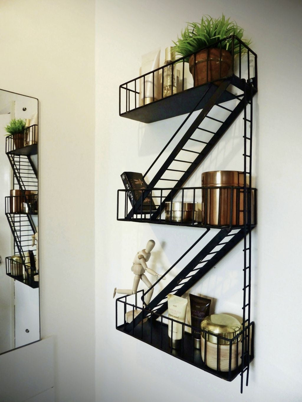 FIRE ESCAPE SHELVES