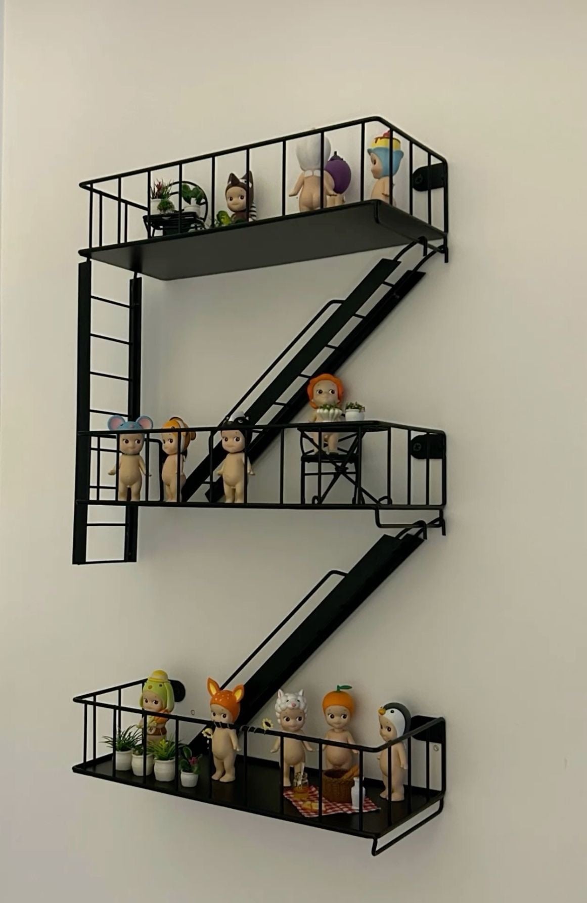FIRE ESCAPE SHELVES